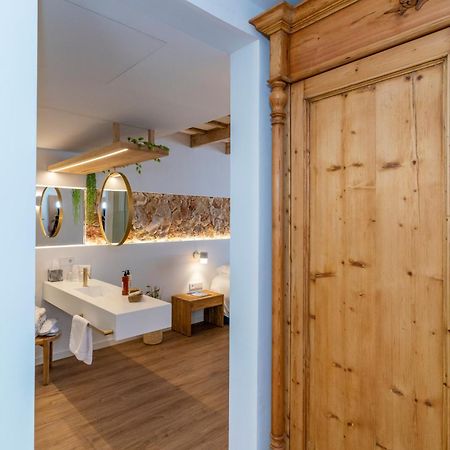 Hotel S'Antiga Adults Only Es Mercadal Exteriör bild