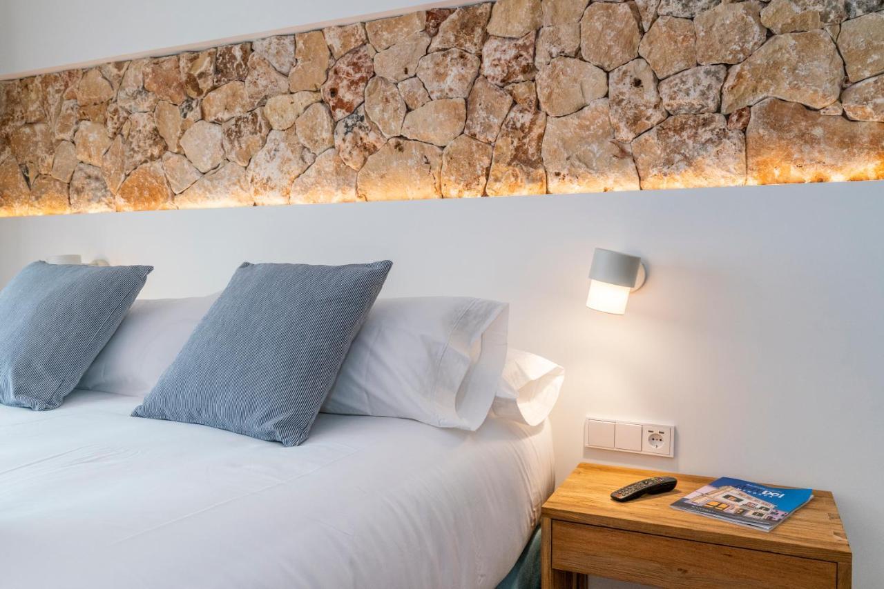 Hotel S'Antiga Adults Only Es Mercadal Exteriör bild