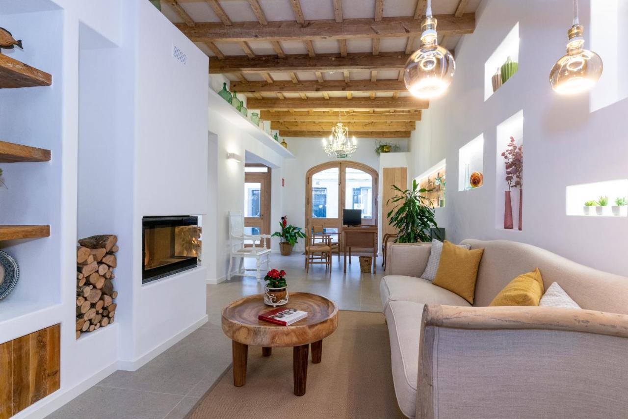 Hotel S'Antiga Adults Only Es Mercadal Exteriör bild