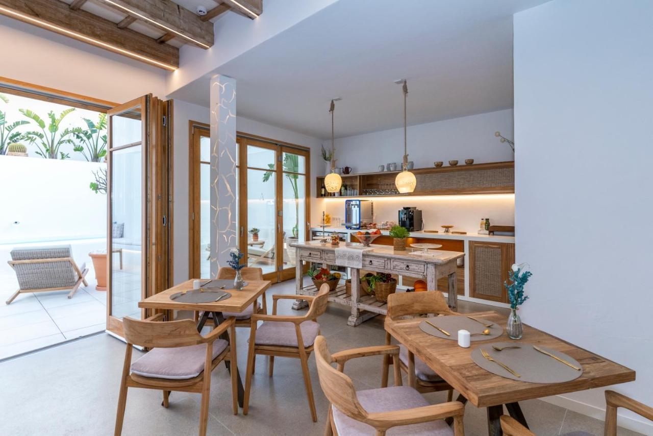 Hotel S'Antiga Adults Only Es Mercadal Exteriör bild