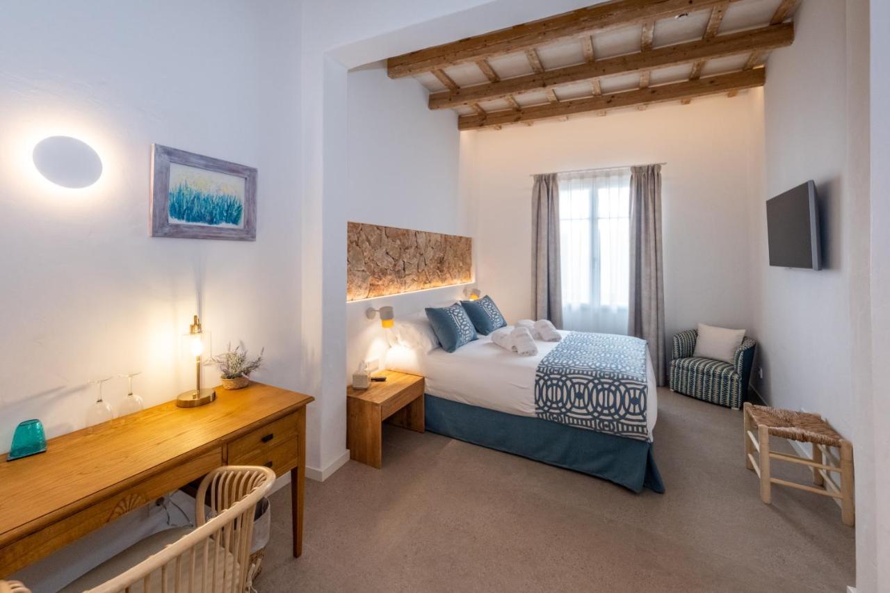Hotel S'Antiga Adults Only Es Mercadal Exteriör bild