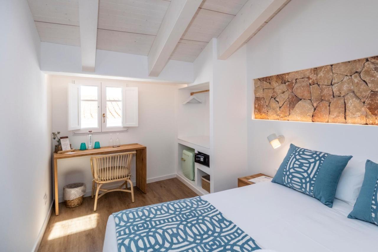 Hotel S'Antiga Adults Only Es Mercadal Exteriör bild