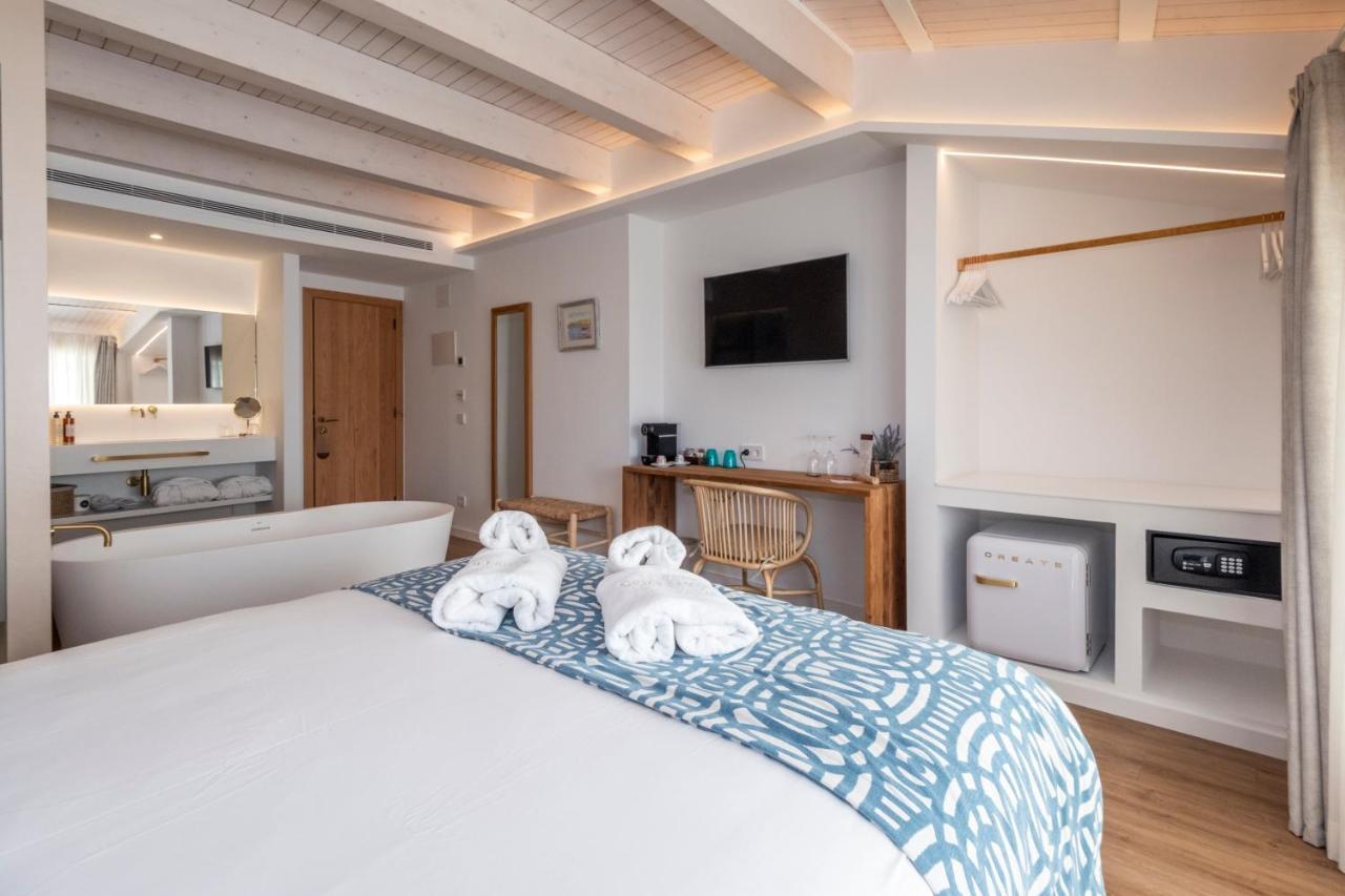 Hotel S'Antiga Adults Only Es Mercadal Exteriör bild
